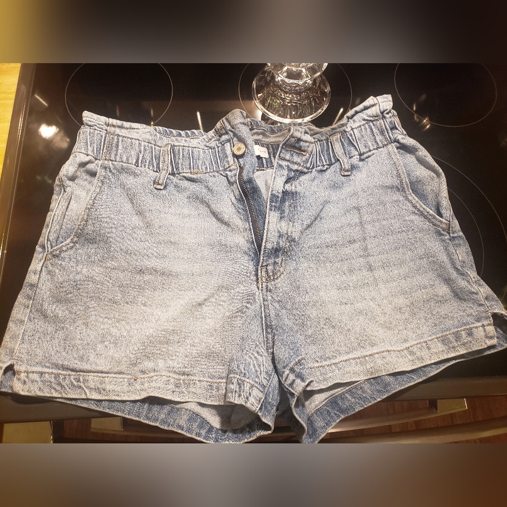 Kan can high waisted shorts